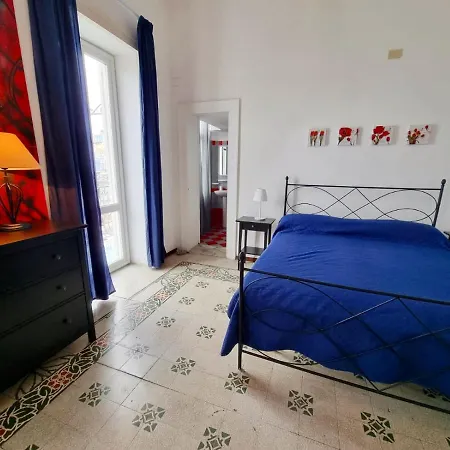 Maridea - Il Delfino Apartman Ponza