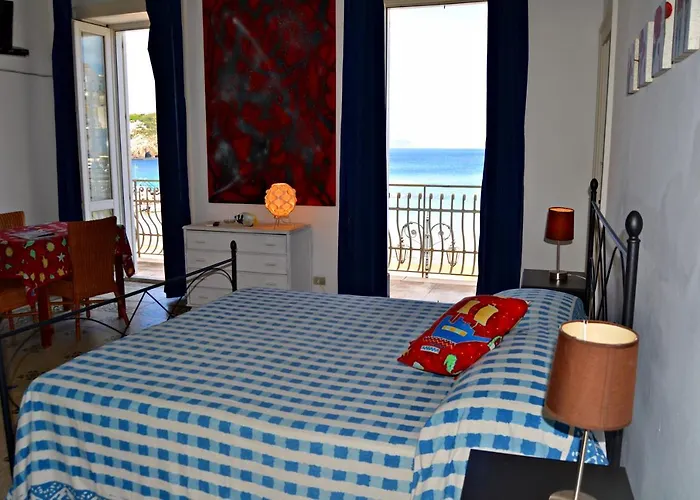 Maridea - Il Delfino Ponza